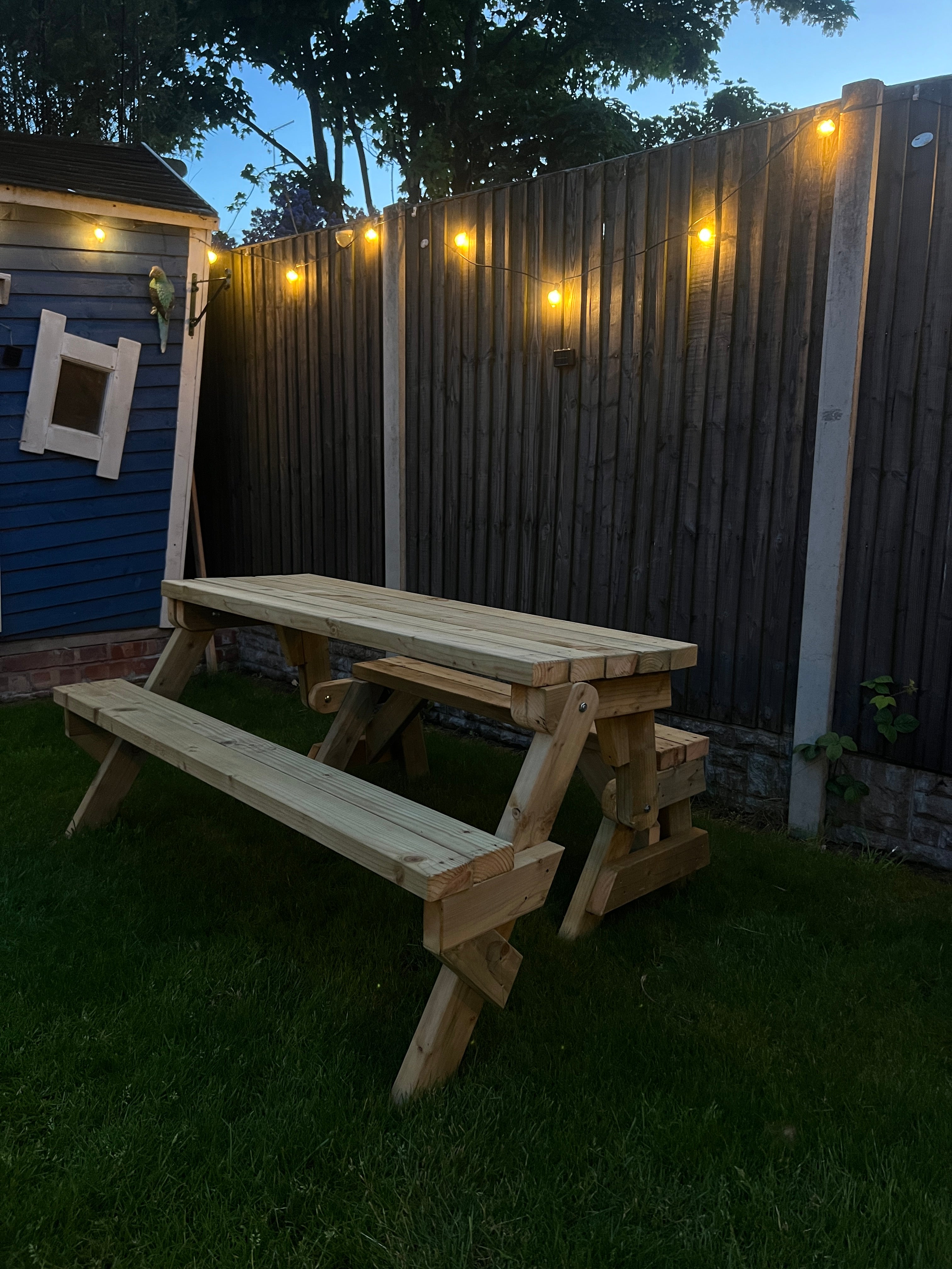 2 in 1 picnic table